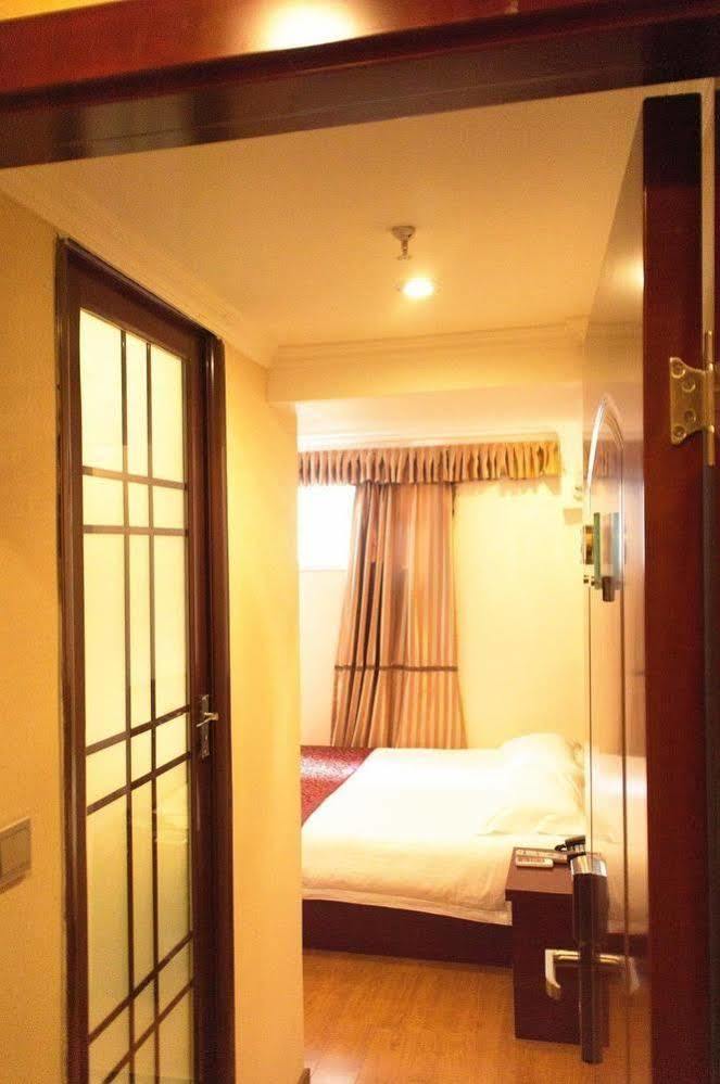 Chongqing Sipulan Express Hotel Екстер'єр фото