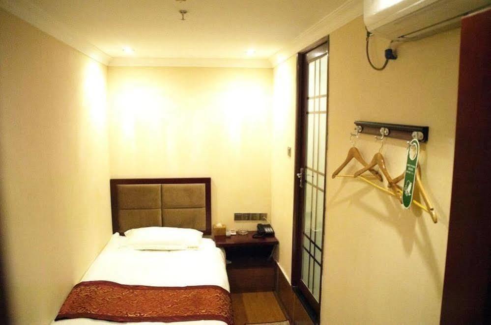 Chongqing Sipulan Express Hotel Екстер'єр фото